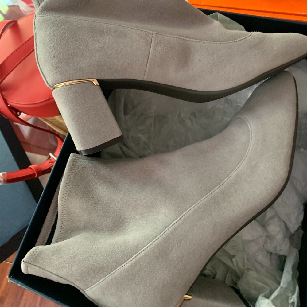 Cole Haan Laree Stretch Suede Booties 9.5 New with Box